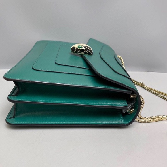 Bvlgari Serpenti Forever Medium Shoulder Bag Emerald Green Calf Leather - Picture 9 of 14